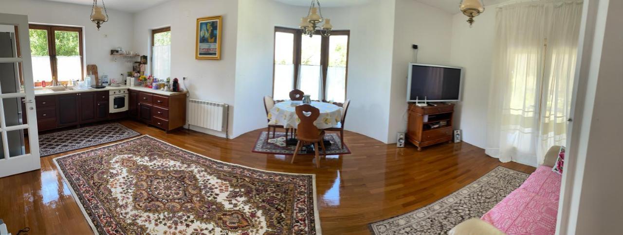 Casa Dea Villa Gladna Montana Buitenkant foto